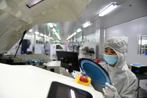 中美过招让人眼花缭乱,3大领域决定胜负,谁将会一锤定音